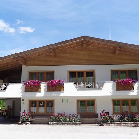 Haus Enzian Hotel Thiersee Bagian luar foto