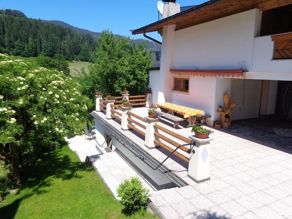 Haus Enzian Hotel Thiersee Bagian luar foto